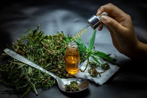 prendre huile de CBD sous la langue